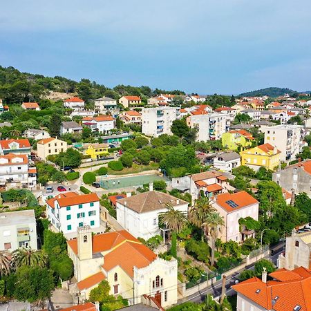 Apartman Leon & Rent A Quad Mali Lošinj Екстериор снимка